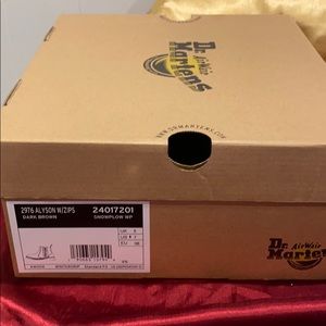 Dr.Martens Alyson style boots